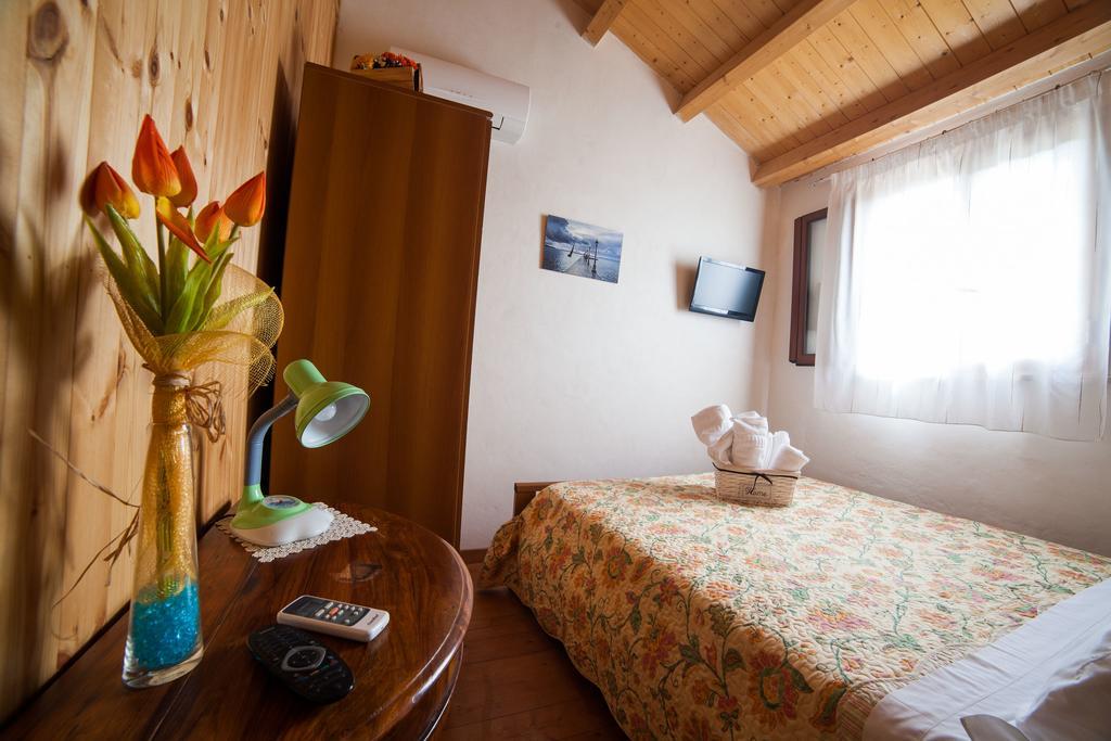 Locogrande Acqua Di Mare Bed & Breakfast 部屋 写真